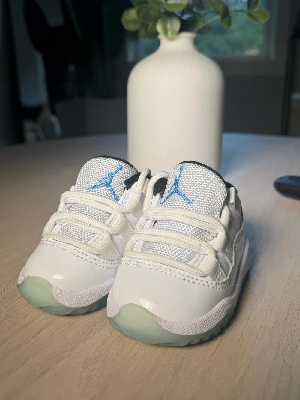 Infant White & Light Blue Basketball Sneakers - Toddler Athletic Shoes